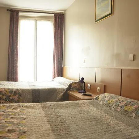 Grand Du Eugene - Отель 3*