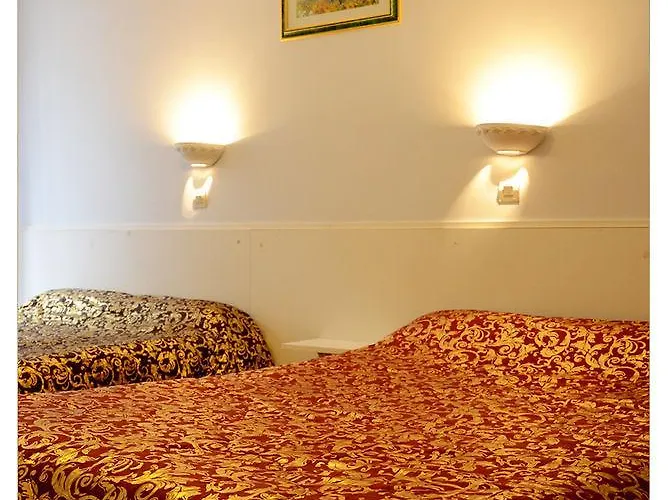 Grand Du Eugene - 3* Paris