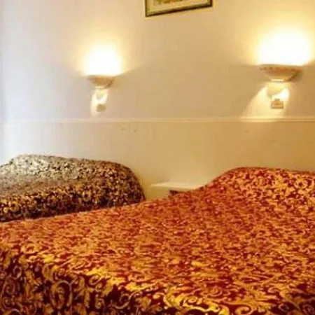 Grand Hotel Du Prince Eugene - Prince Paris Hotels 3*